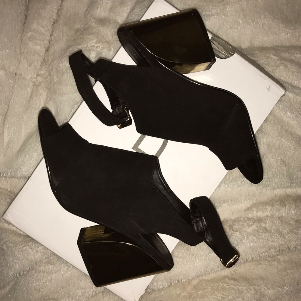 **ALDO**  Gold Chunky Heel